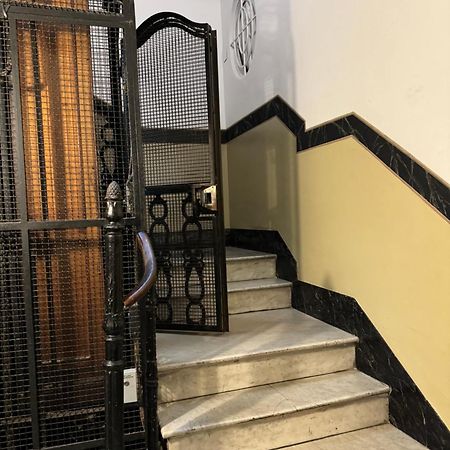Casavignoni Luxury Apartment Near To Spanish Step Roma Exterior foto